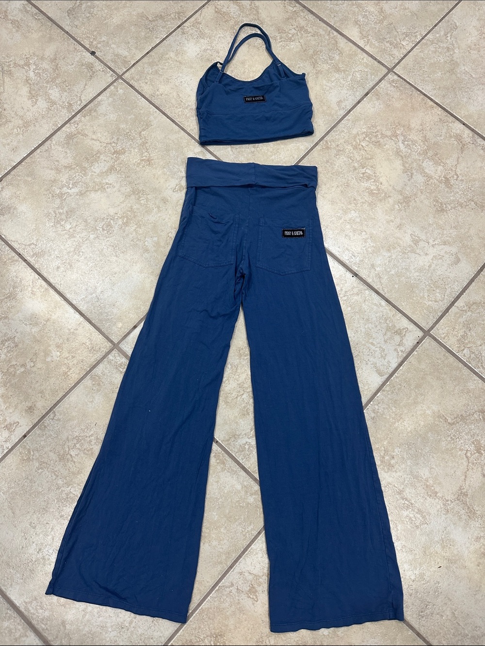 Lokai Kids Wide-Leg Sweatpants in Navy Blue